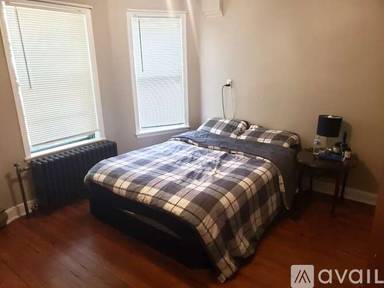 Main picture of 1814 N Washington St
