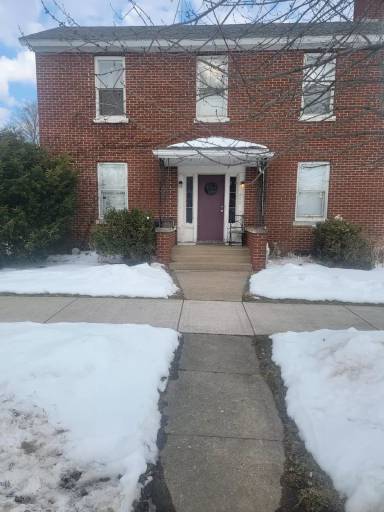 Main picture of 1201 Maple Ave