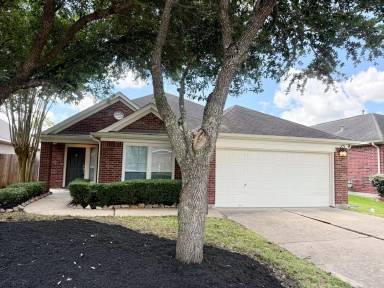 Main picture of 12404 Shady Brook Dr