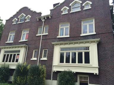 Main picture of 5808 15th Ave NE
