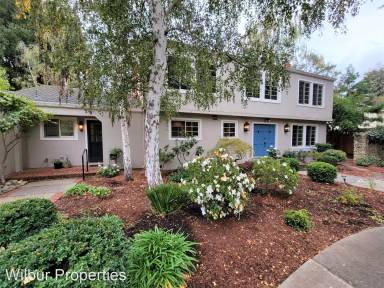 Main picture of 1280 University Ave