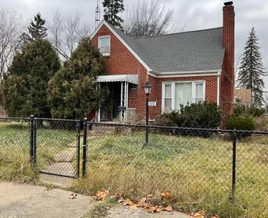 Main picture of 1445 Forest Hill Ave