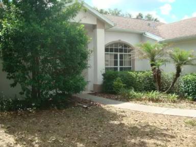 Main picture of 64 N Leafland Pt