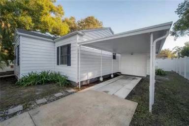 Main picture of 906 Cornelius Ave