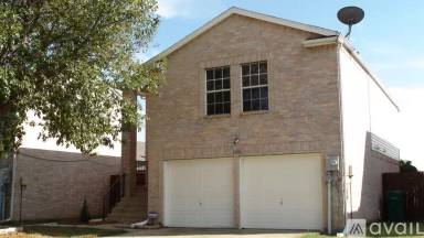 Main picture of 1406 Peregrine St