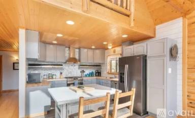 Main picture of 4177 W Finch Hollow Ave