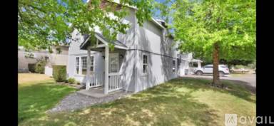 Main picture of 2721 S Havana St