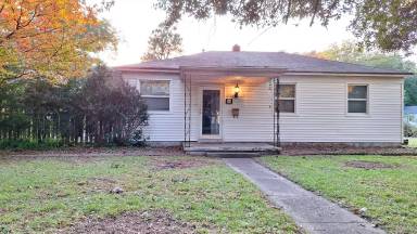 Main picture of 14 Maupin Ave