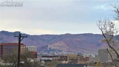 Main picture of 725 E Las Animas St