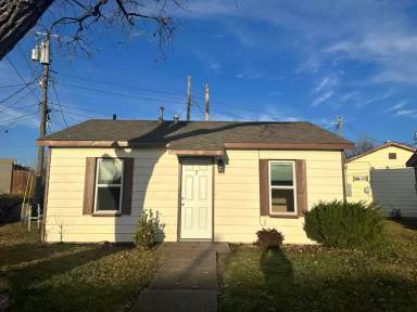 Main picture of 7 Pine Creek Cir