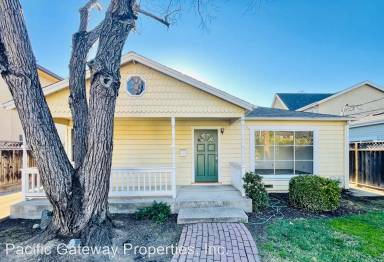 Main picture of 1173 Curtiss Ave