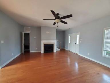 Main picture of 459 Carolina Oaks Cir