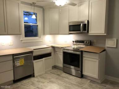 Main picture of 934 Thomas Rd
