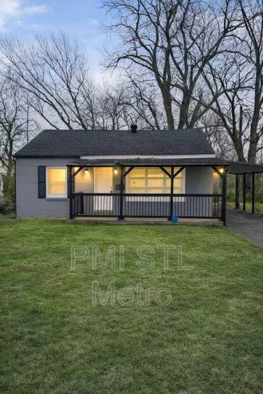 Main picture of 3678 Elsa Ave
