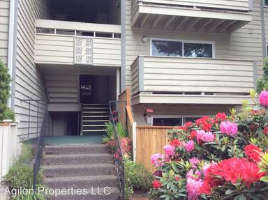 Main picture of 1150 Sunset Blvd NE