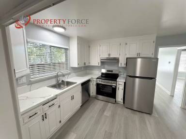 Main picture of 1227 Ebener St