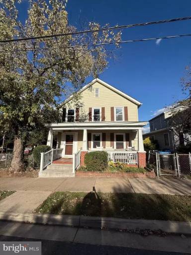 Main picture of 619 Spottswood St
