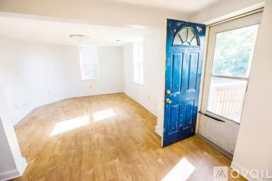 Main picture of 7927 Riverview Ave