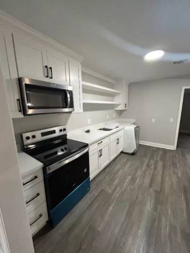 Main picture of 2104 Boardman Blvd