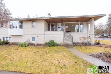 Main picture of 8 E 16th Ave