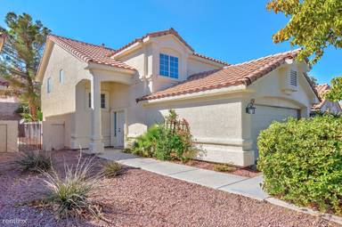 Main picture of 1321 Desert Hills Dr