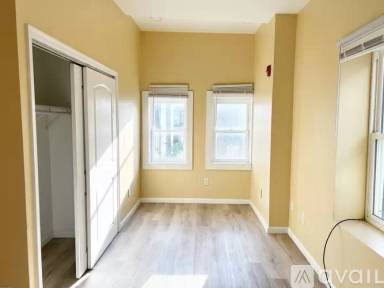 Main picture of 1004 Belmont Ave