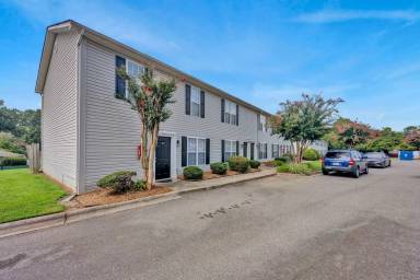 Main picture of 500 Jackson Park Rd