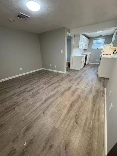 Main picture of 72 Cabot St