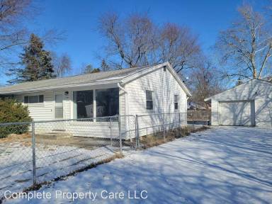 Main picture of 308 N Davis Ave