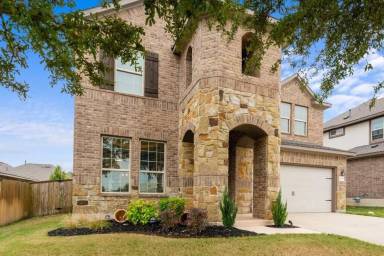 Main picture of 2915 Bluffstone Dr