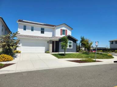 Main picture of 3901 Watermist Way