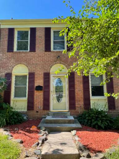 Main picture of 9 Goodport Ct