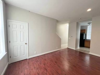 Main picture of 2110 S 11th St