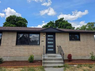 Main picture of 3717 N Perry St