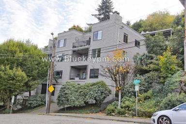 Main picture of 1320 SW Hall St