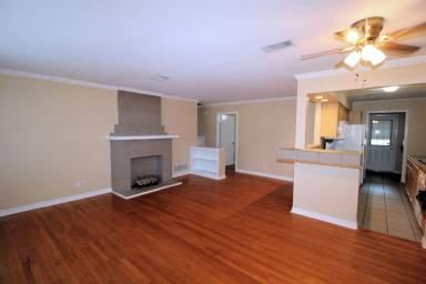 Main picture of 131 Bruce Ave