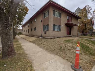 Main picture of 3401 W Wells St