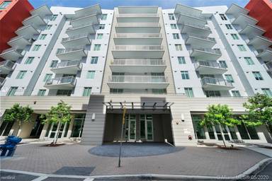 Main picture of Midtown Doral