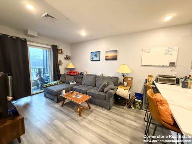 Main picture of 40 B St