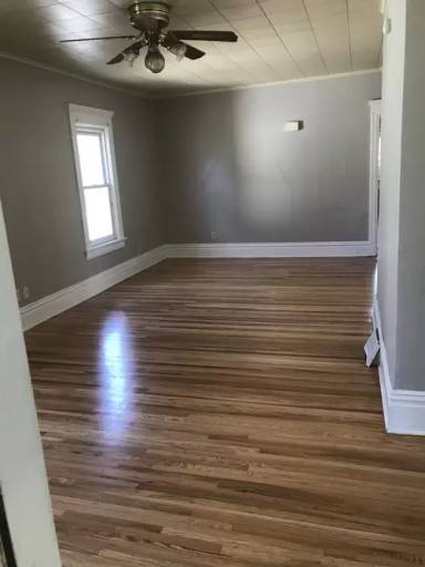 Main picture of 749 Superior St