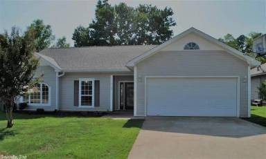 Main picture of 2909 Falcon Ct