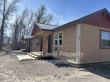 Main picture of 24 Davis Ct