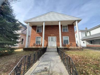 Main picture of 314 E Main St