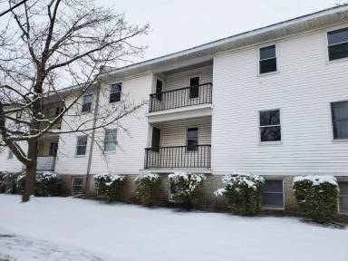 Main picture of 696 Myrtle Avenue