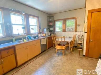 Main picture of 14 Paulina St