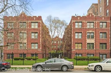 Main picture of 4523.5 S Drexel Blvd