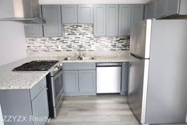 Main picture of 3905 Calle Tereon