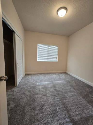 Main picture of 2365 W Mallard Ln
