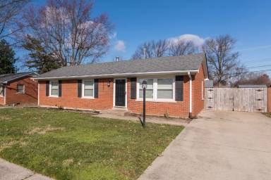 Main picture of 3381 Holwyn Rd