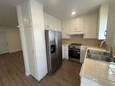 Main picture of 346 N Louise St